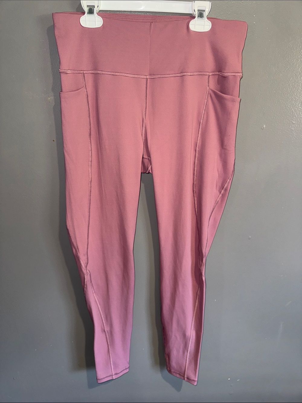 High-Rise Pocket Leggings - Mauve Pink